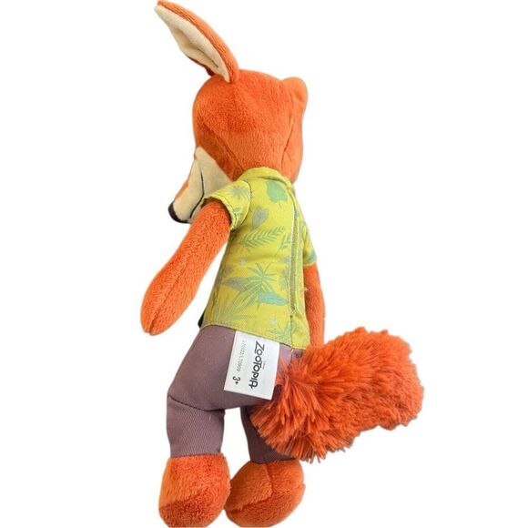 Disney plush toy of Nick Wilde from Disney's Zootopia - Picture 4 of 5